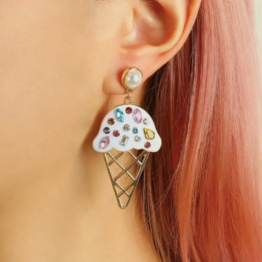 π
π π
Darling BoHo Rhinestone π IceβCream Earrings π¦β¨ - Picture 1 of 13